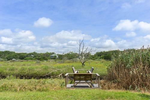 It Depends By Oak Island Accommodations