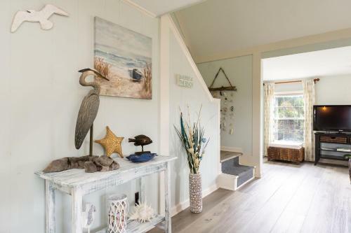 It Depends By Oak Island Accommodations