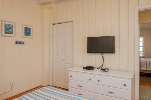 Smart Pelican By Oak Island Accommodations