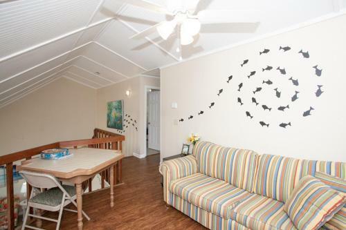 Summer Sands By Oak Island Accommodations
