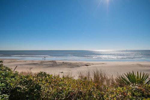 Spoiled Rotten By Oak Island Accommodations