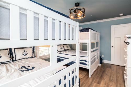 The Sandcastle By Oak Island Accommodations