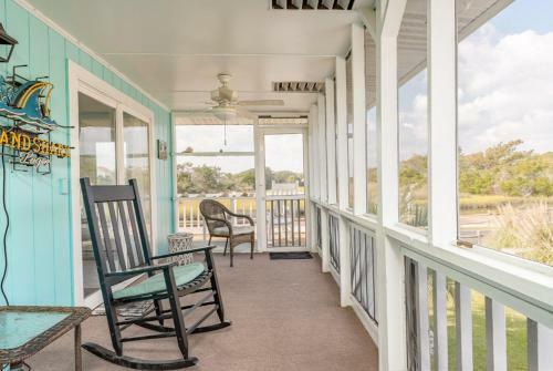 Kay La Plaj By Oak Island Accommodations