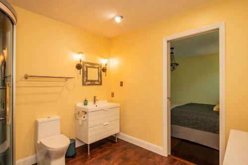 Dockside Paradise By Oak Island Accommodations