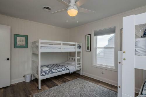 Dunes By Oak Island Accommodations