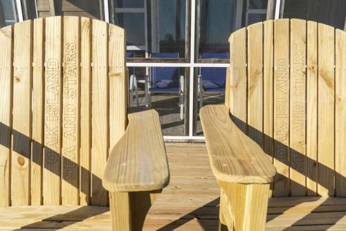 Sea And Stars By Oak Island Accommodations