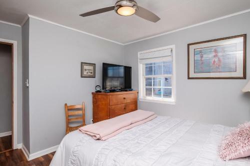 God Is Nigh By Oak Island Accommodations