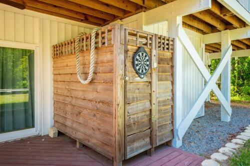 Sea Haven By Oak Island Accommodations
