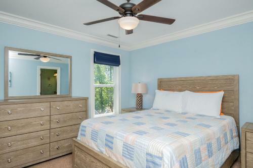 Sea Haven By Oak Island Accommodations