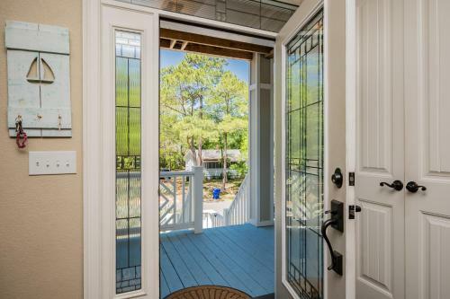 Sea Haven By Oak Island Accommodations