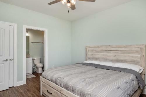 Pawsitively Paradise By Oak Island Accommodations