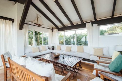 Villa Con Piscina Privada, Acceso Al Mar Y A/c