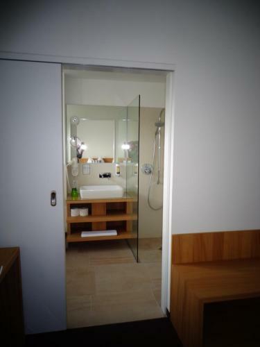 Hostal G�stehaus St. Anna