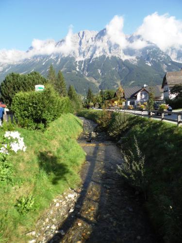 Hostal Pension Tilly