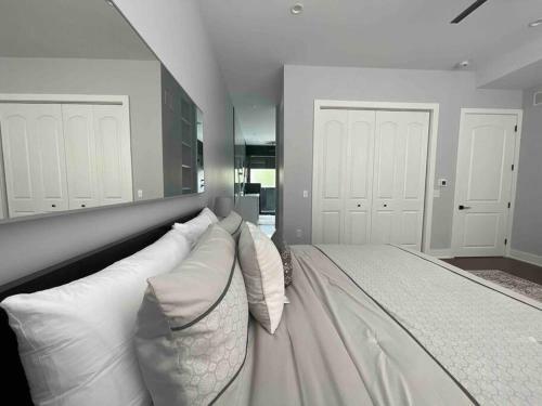 Key To The City - Luxe Villa