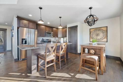 Rising Sun, Restful Cabin At Terry Peak