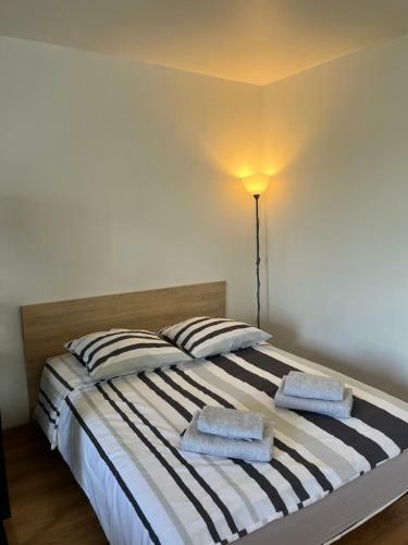 Apartamento Studio Calme Avec Balcon - Dabnb