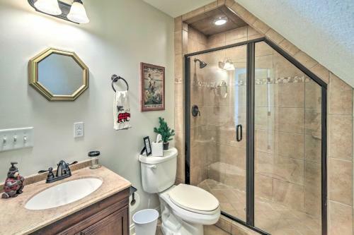 Waterfront Piney Flats Home With Private Dock!