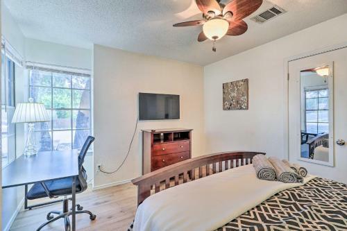 Chic Austin Home Fenced Courtyard And 3 Patios