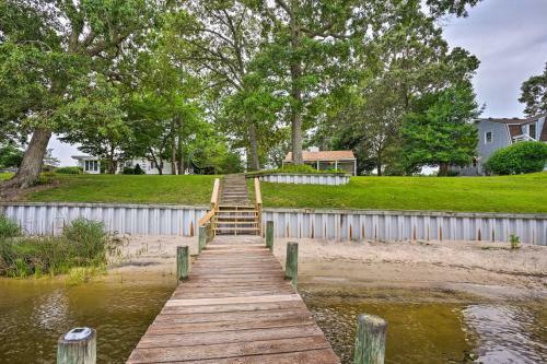 Serene River Retreat With Private Beach And Dock!