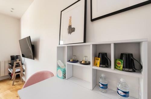 Apartamento Paris Champs-elys�es/neuilly Studio Avec Terrasse