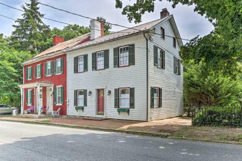 Historic Townhome In Downtown Shepherdstown!