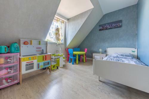 Noeal - Maison Familiale - Piscine