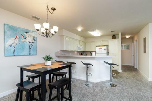 Beach Country Cottage Clv13k By Padre Escapes