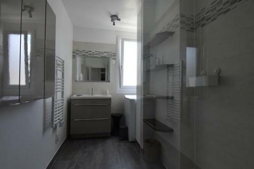 Chambre Priv�e Au Pied de La Basilique