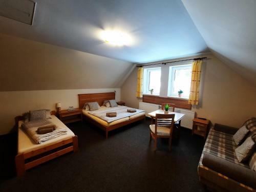 Hostal Sportcentrum Kl�novec