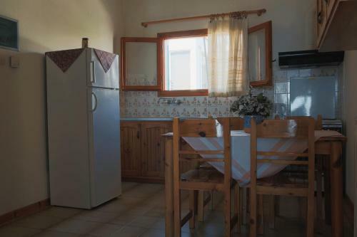 Seaview Self Catering Apartment - Helen No 1