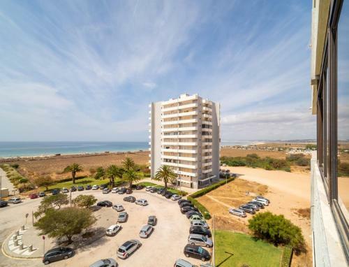 Blanco Apartments Lk