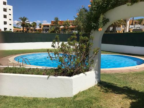 Apartamento Vilamoura Estudio Com Piscina E Terra�o