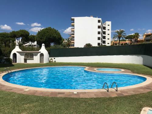 Apartamento Vilamoura Estudio Com Piscina E Terra�o
