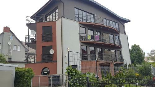 Apartament Z Basenem Do 8 Miejsc Noclegowych