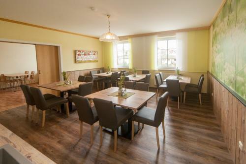 Hostal Pension & Reitstall Inghofer
