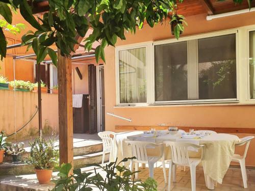 Apartamento Terry - Appartamento 6 Posti Con Giardino In Centro