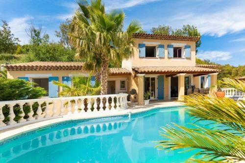 Villa De Standing / Piscine Priv�e/ Splendide Vue