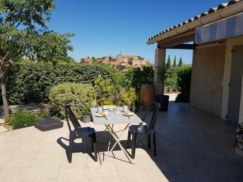 Bed & Breakfast Maison Du Sentier Des Ocres