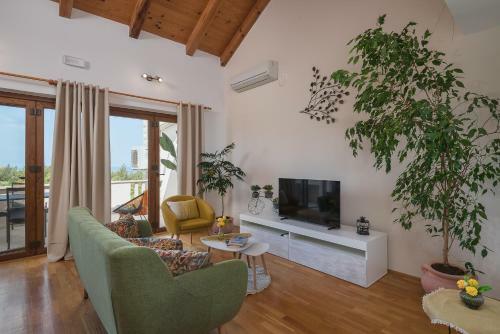 Borna Apartments