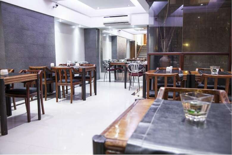 Tritone Hotel