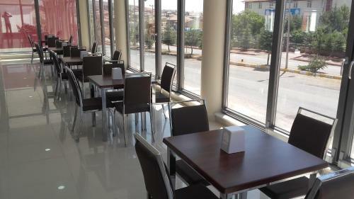 Gunes Hotel