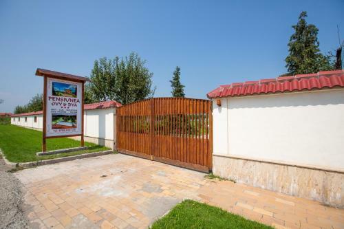 Hostal Pensiunea Ovy & Dya
