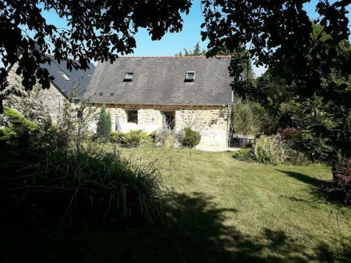 Charmante Petite Maison � La Campagne-proche Bourg