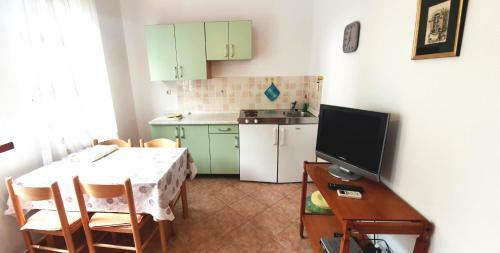 Cecillia Mare Apartments