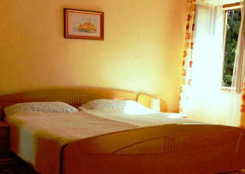 Cecillia Mare Apartments