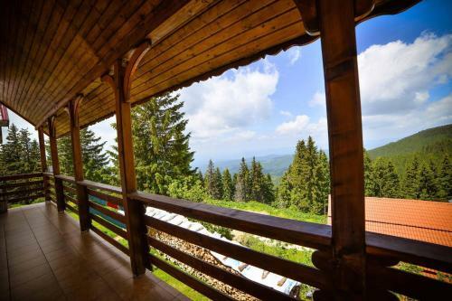 Hostal Pensiunea Montana