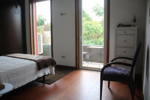 Hostal Book House