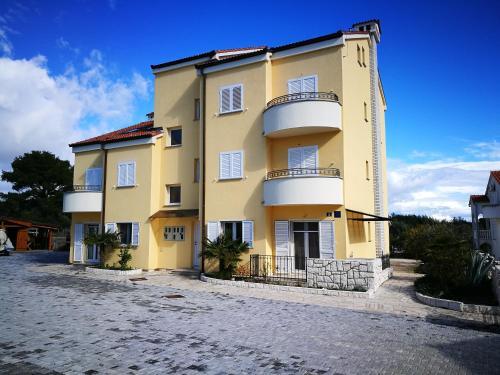 Apartments Kova?i?ek 2