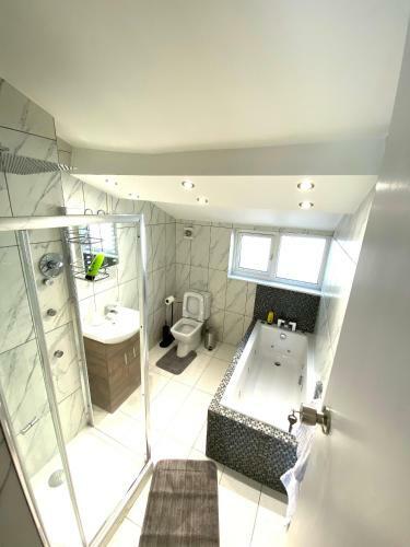 Modern Stylish Apartment At Brighton Station
